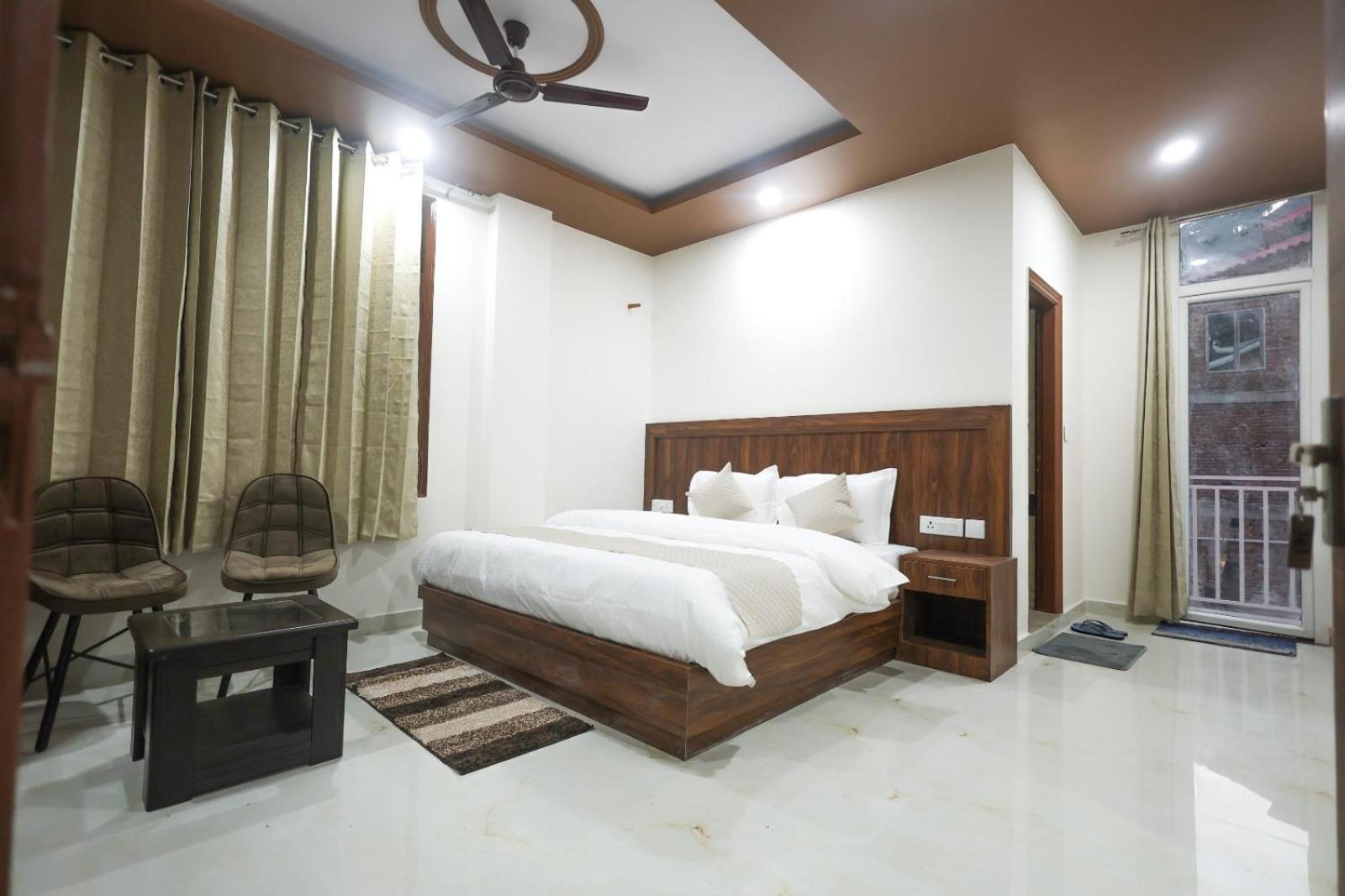 Mountain Shadow Hotel กัสซอลี ภายนอก รูปภาพ